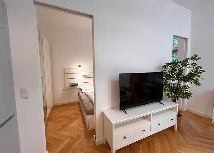 Premium Near Mariahilfer Strasse *