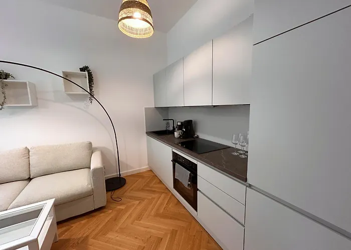 Premium Near Mariahilfer Strasse דירה